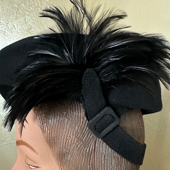 CHIC 1930s\' BLACK FELT \